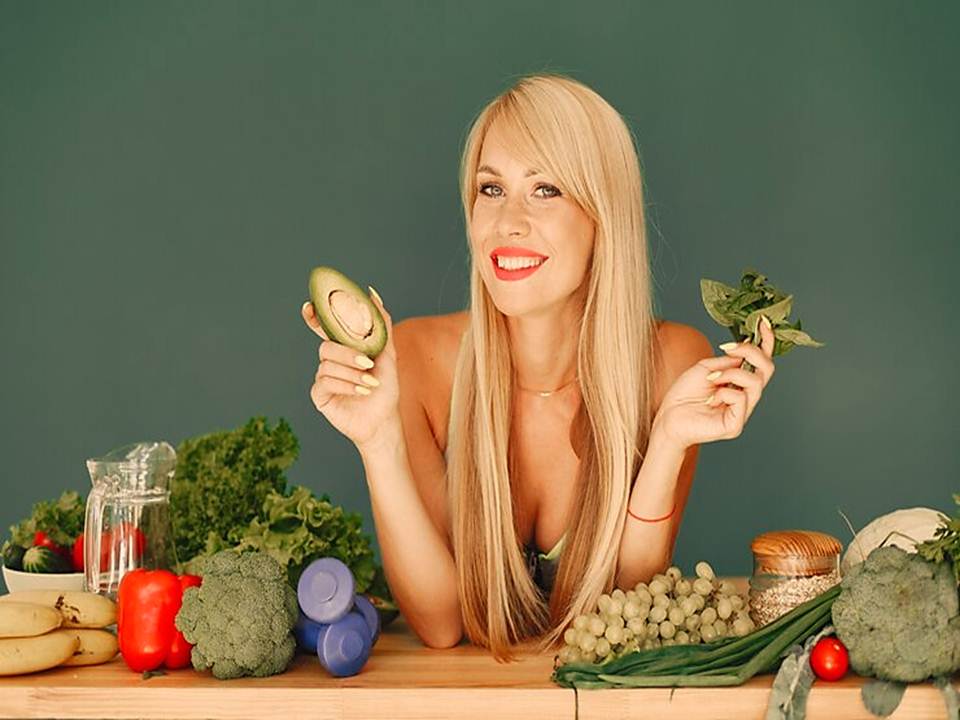 The 15 Best Foods for Healthy Hair Growth
