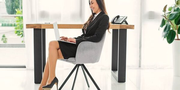 The Best Ergonomic Chairs for Home Offices in 2025